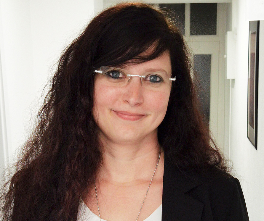 Frau Jennifer Wenner